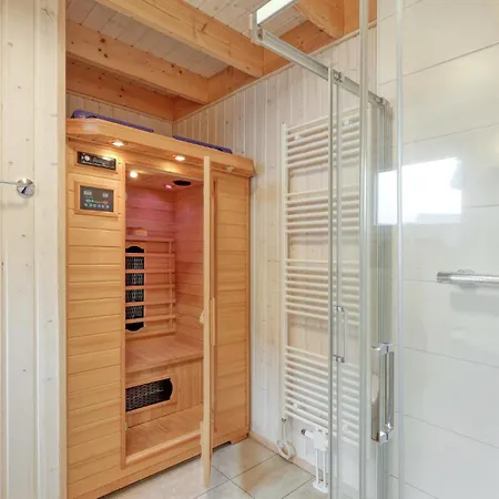 Cozy In Ostseeresort With Sauna Olpenitz